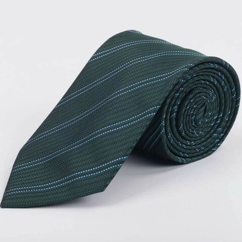 Прокат зеленого галстука в полоску для мужского костюма
