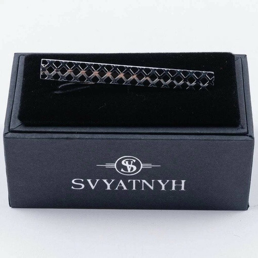 Аренда зажима черного цвета с гравировкой для мужского костюма