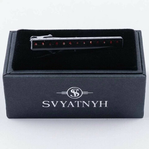 Аренда зажима для мужского костюма