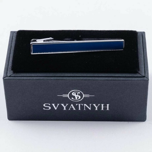 Аренда зажима с вставкой синего цвета для мужских костюмов